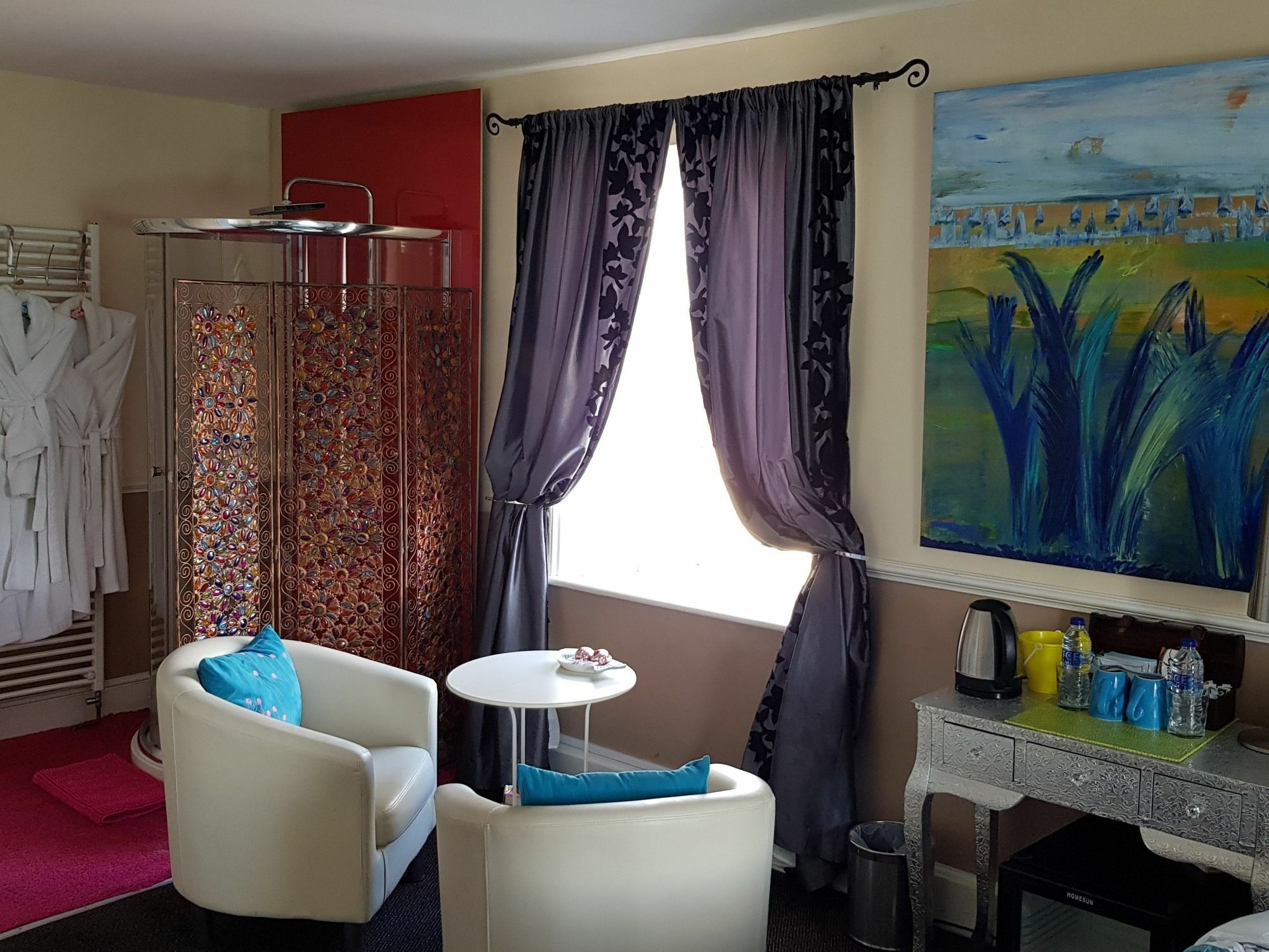 The Roundhouse Hotel Уеймут Екстериор снимка